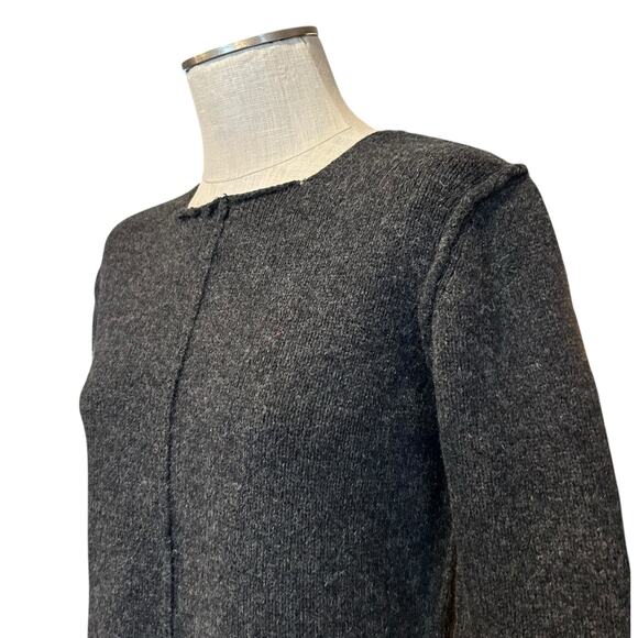 Patagonia 100% Lambswool Gray Sweater Womens Sz Medium Heritage wear Normcore - Picture 11 of 16